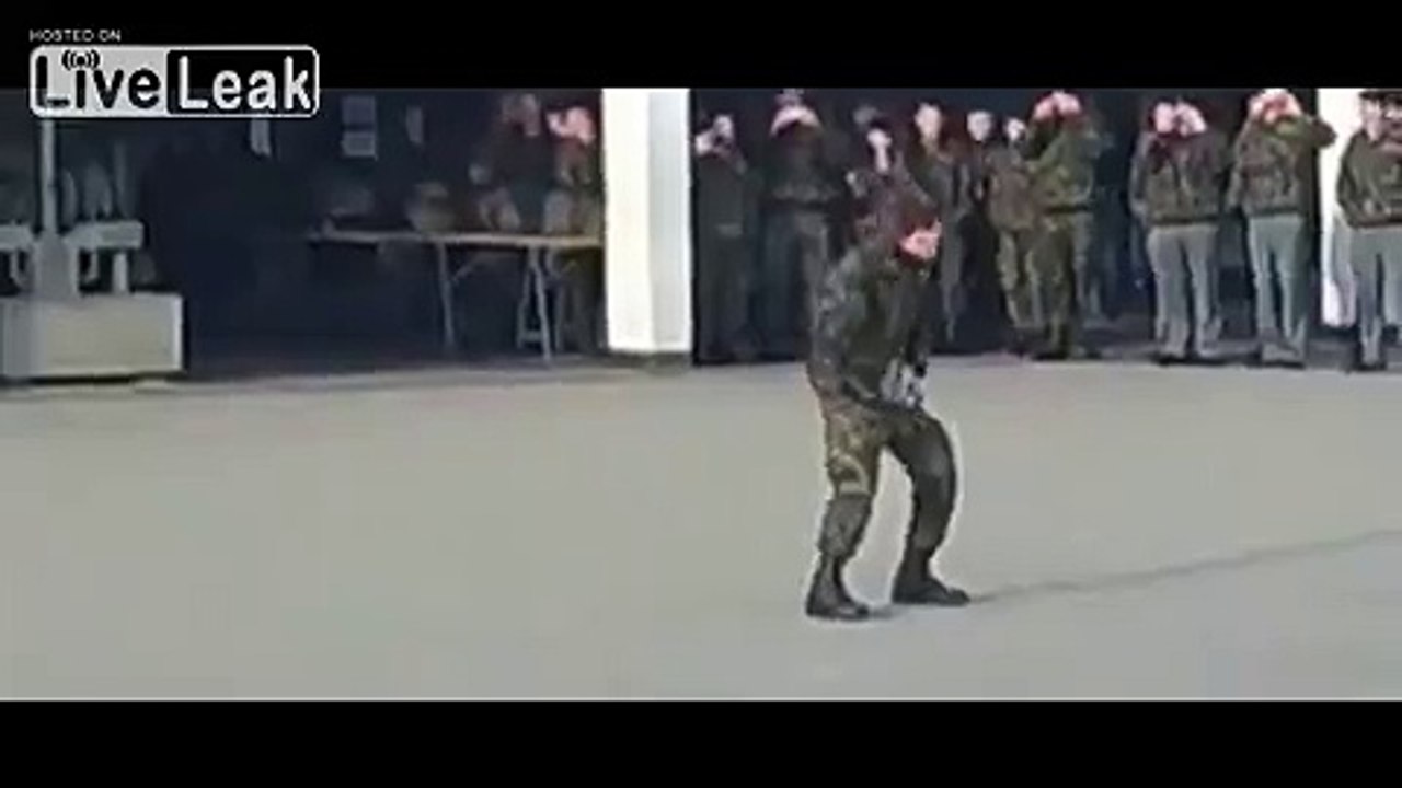 Michael Jackboot, Show His Moves