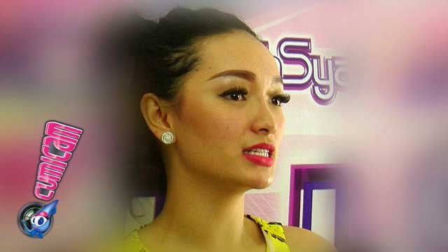 Soal Shaheer, Zaskia Minta Ayu Hati-hati - Cumicam 30 September 2015