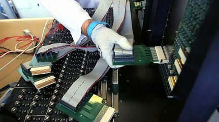 Découvrir le métier de technicien intégration - "Beau Travail !"