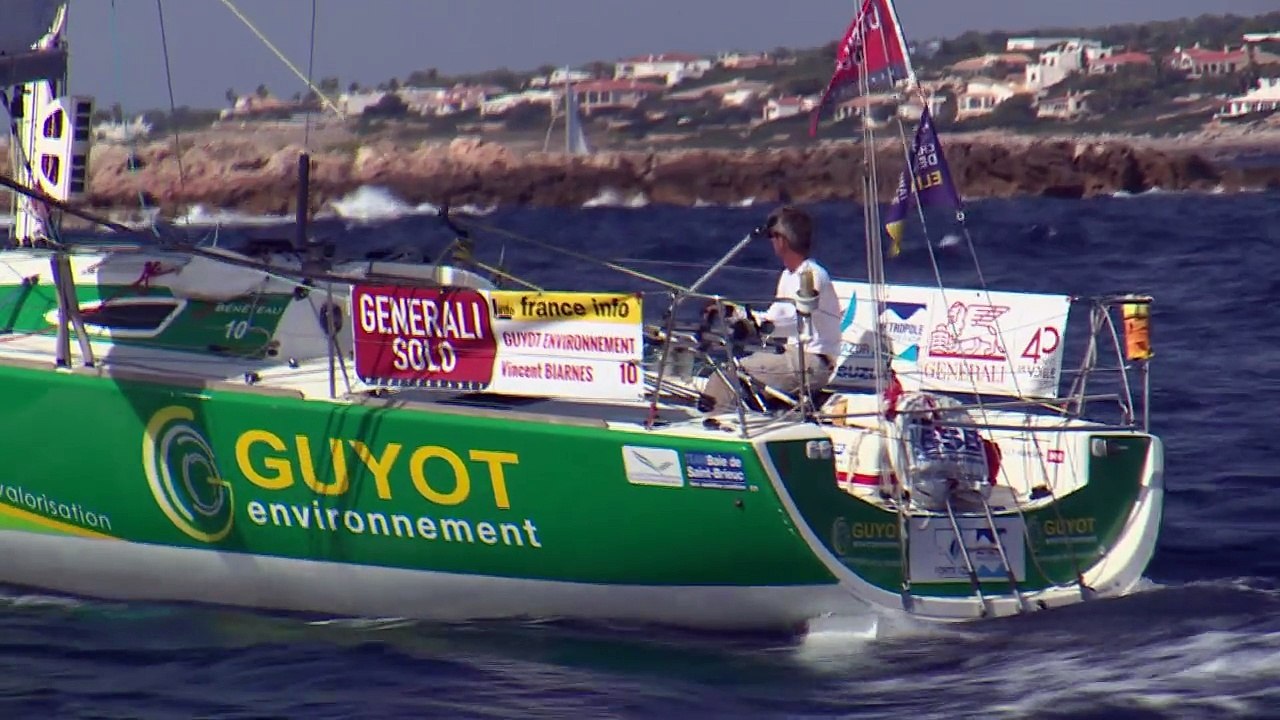 Passage de l'île de  Minorque ( Archipel des Baléares )