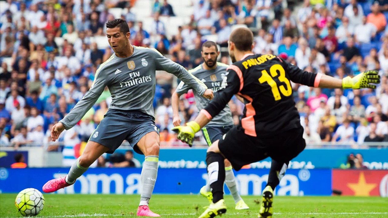 FOOTBALL: UEFA Champions League: Club: Ronaldo