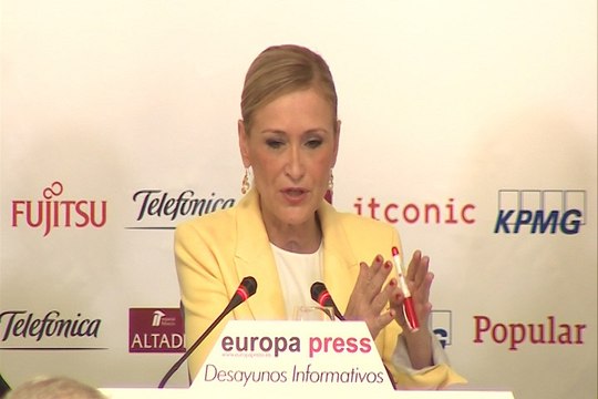 Cifuentes reprocha a C's su falta de apoyo