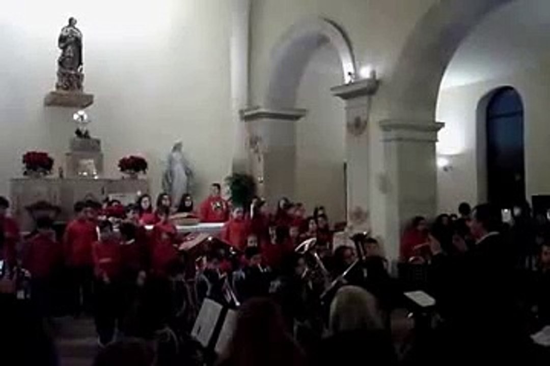 Bambini dell'Istituto Comprensivo di P. Moiano e Banda musicale Don Antonio Santini p.4