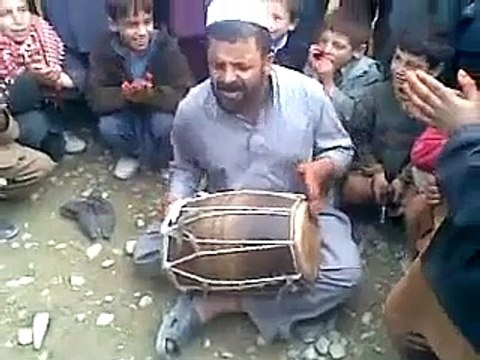 Pashto Funny Song-Dese Dese Kege College Ta Ze