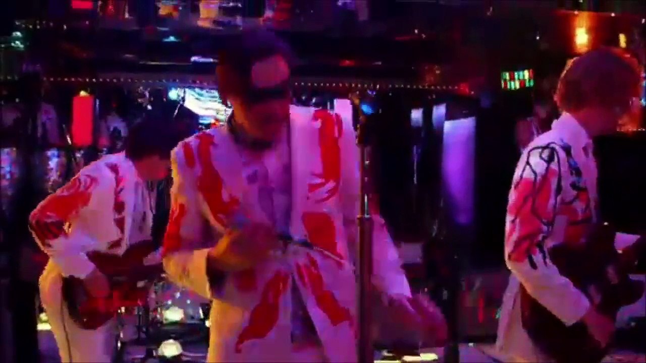 ARCADE FIRE  here comes the night time SUR  RADIO KFM