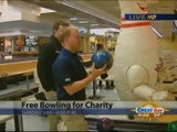 Un reporter attaqué par une quille de Bowling géante... Moment hilarant en direct à la TV