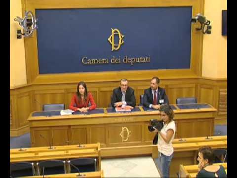 Roma - Farmaci fascia C - Conferenza stampa di Adriana Galgano e Enrico Zanetti (29.09.15)