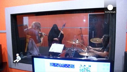 Heavy Metal und Burka, für Gisele Marie kein Problem