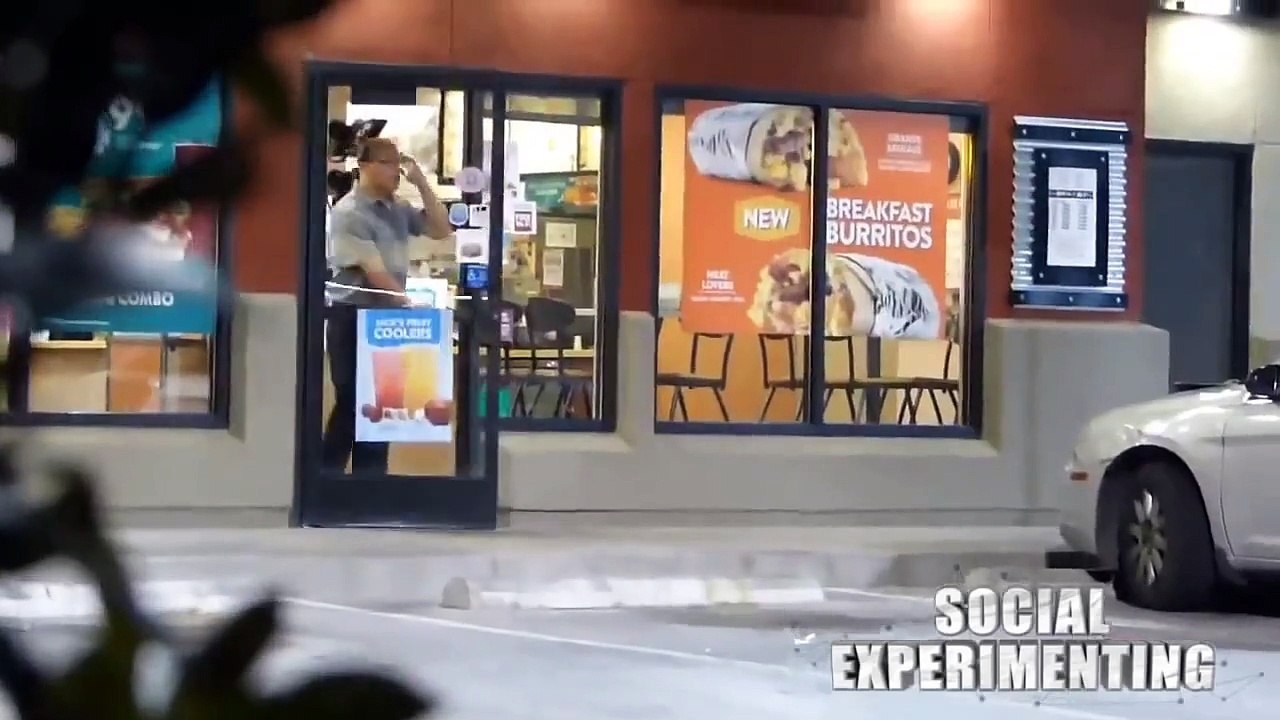 Spilling Gas (PRANKS GONE WRONG) Pranks in the Hood/Pranks on People/Scary Pranks/Funny Pranks 2014