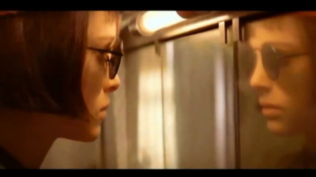 The Professional / Léon (1994) - Trailer VF