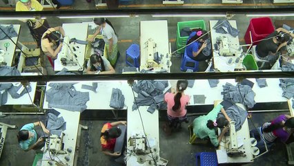 بورما تعول على قطاع النسيج لتطوير اقتصادها