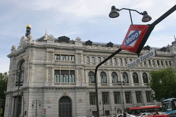 El PIB se moderó entre julio y septiembre al subir 0,8 %, según el Banco de España