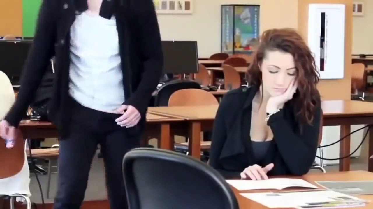 beijando mulheres gostosas Beijos com pegada HD/HQ Best Kissing Pranks Of 2015