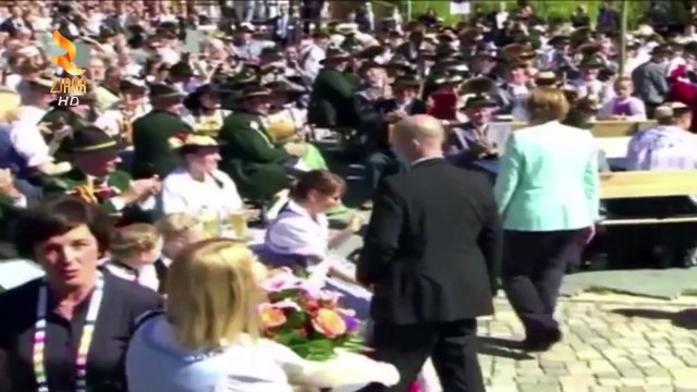 360° Grade - 1.6 MILIARDE EURO PER EMIGRANTET