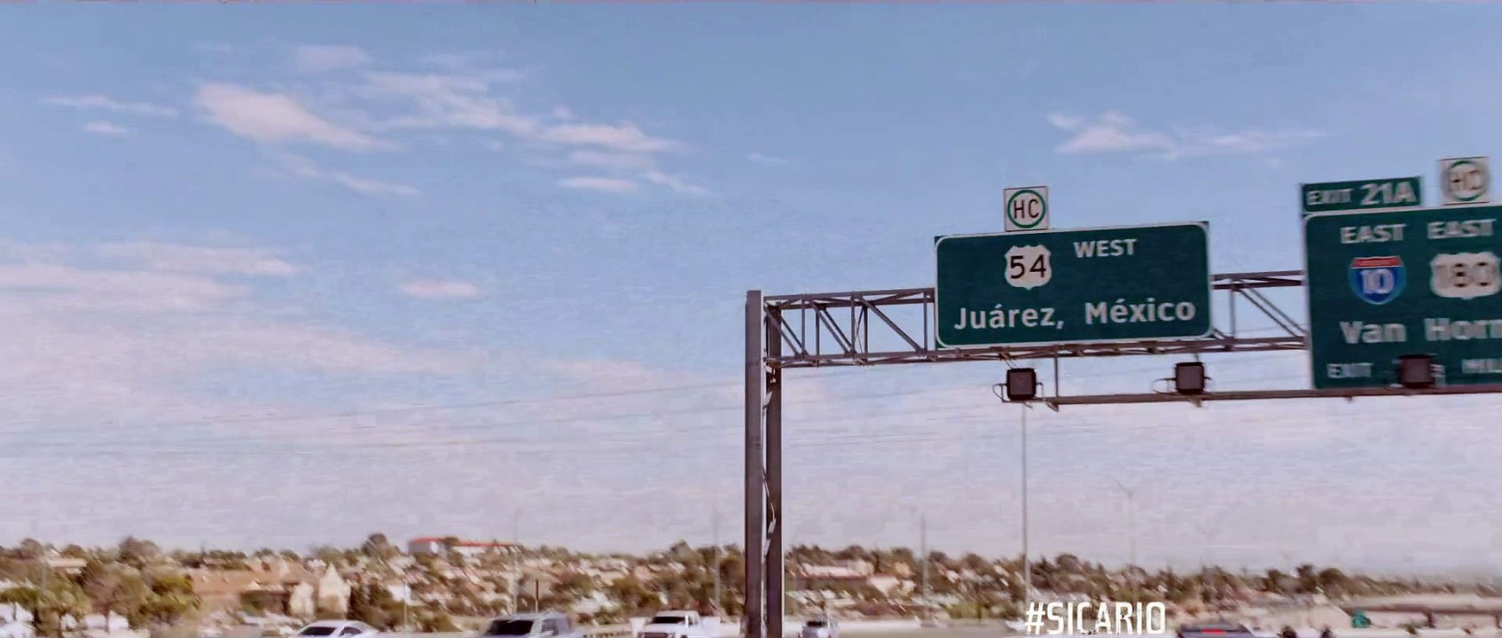 Sicario (2015 Movie - Emily Blunt) Official TV Spot - _Esta Ciudad_ (2)