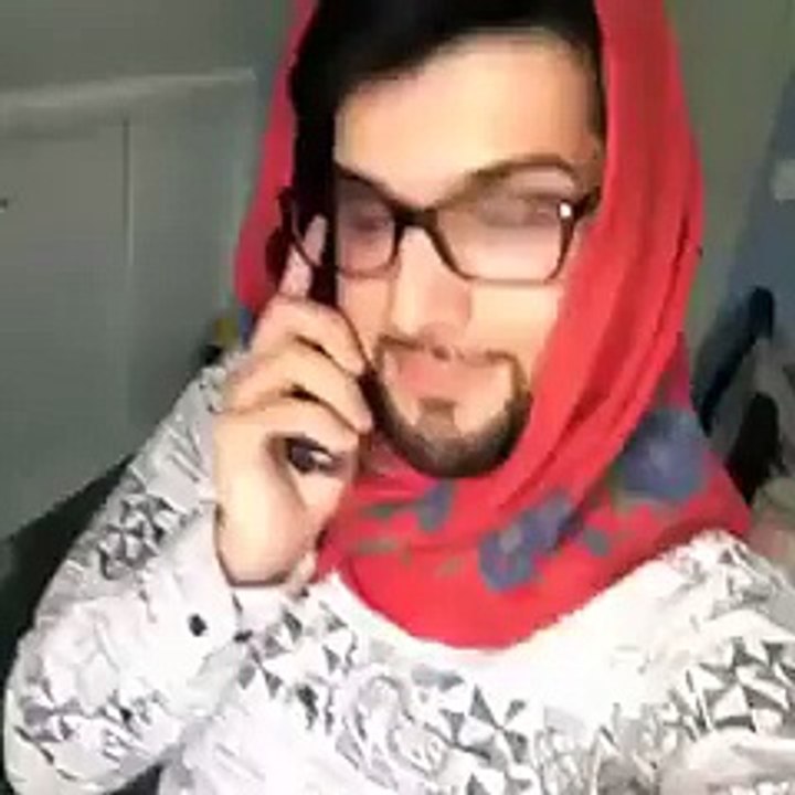 Pakistani Lovers Call Parody By Funny Guy