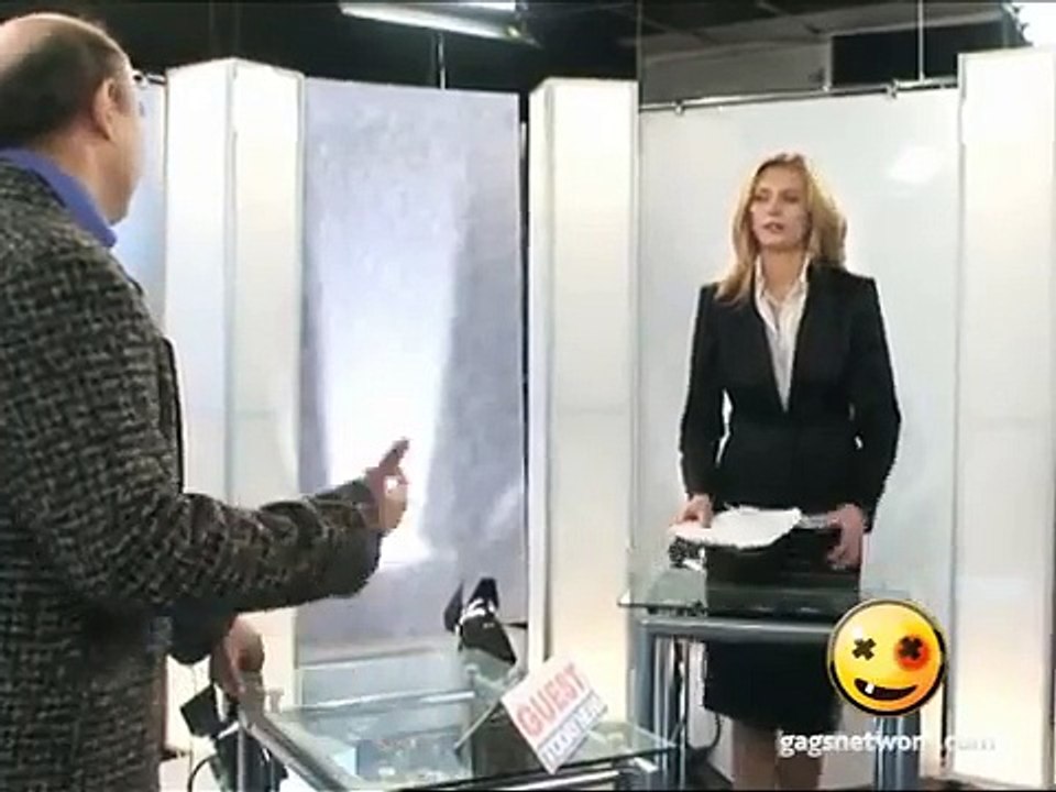 Surprise During Live Broadcast 39