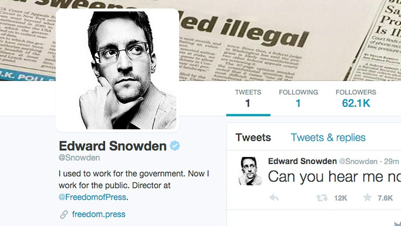 Snowden segue NSA no Twitter