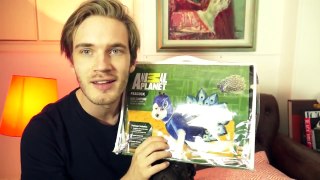 FINGER HANDS?! (5 Weird Stuff Online #9) + Loot Crate