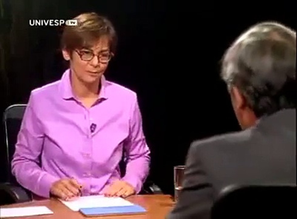 Professor Marco Antônio Villa fala sobre o Governo Militar