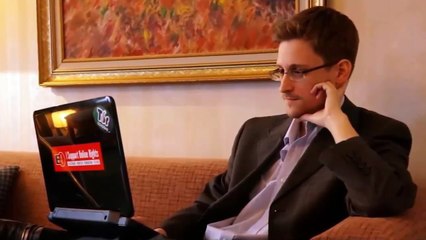 سنودن الكائنات الفضائية تحاول الاتصال بنا