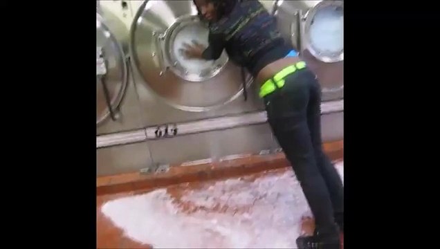 Quand tu fais la lessive pour la premiè fois... FAIL!!!