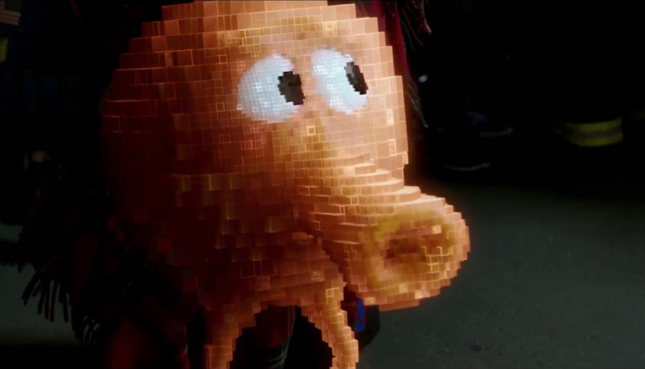 Pixels - Creating Q bert Behind the Scenes