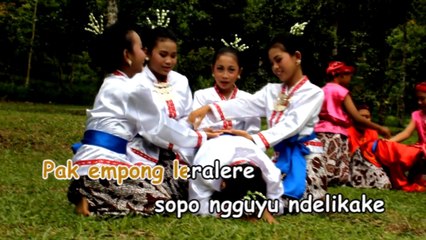 Cublak Cublak Suweng - Taman Siswa Yogyakarta.