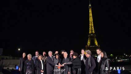 La Tour Eiffel aux couleurs de La Mode Aime Paris
