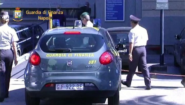 Napoli - Arrestati 2 dipendenti ospedale universitario Federico II (01.10.15)