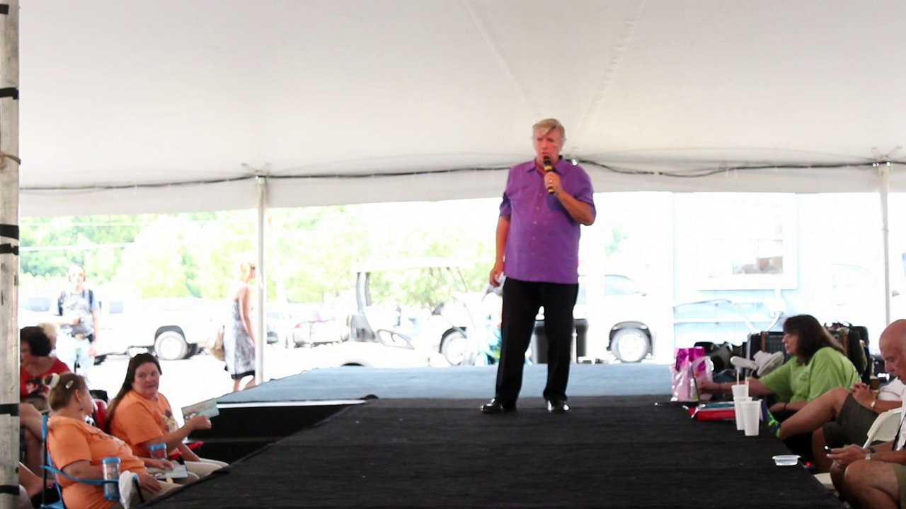 Eric Erickson sings 'can't Help Falling In Love' Elvis Week 2015