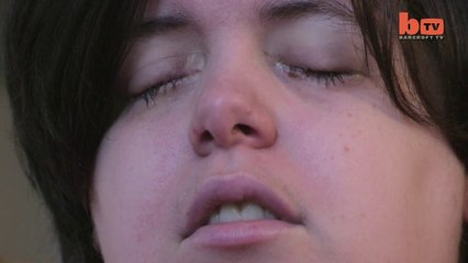 Crazy Woman purposefully blinds herself to become disabled