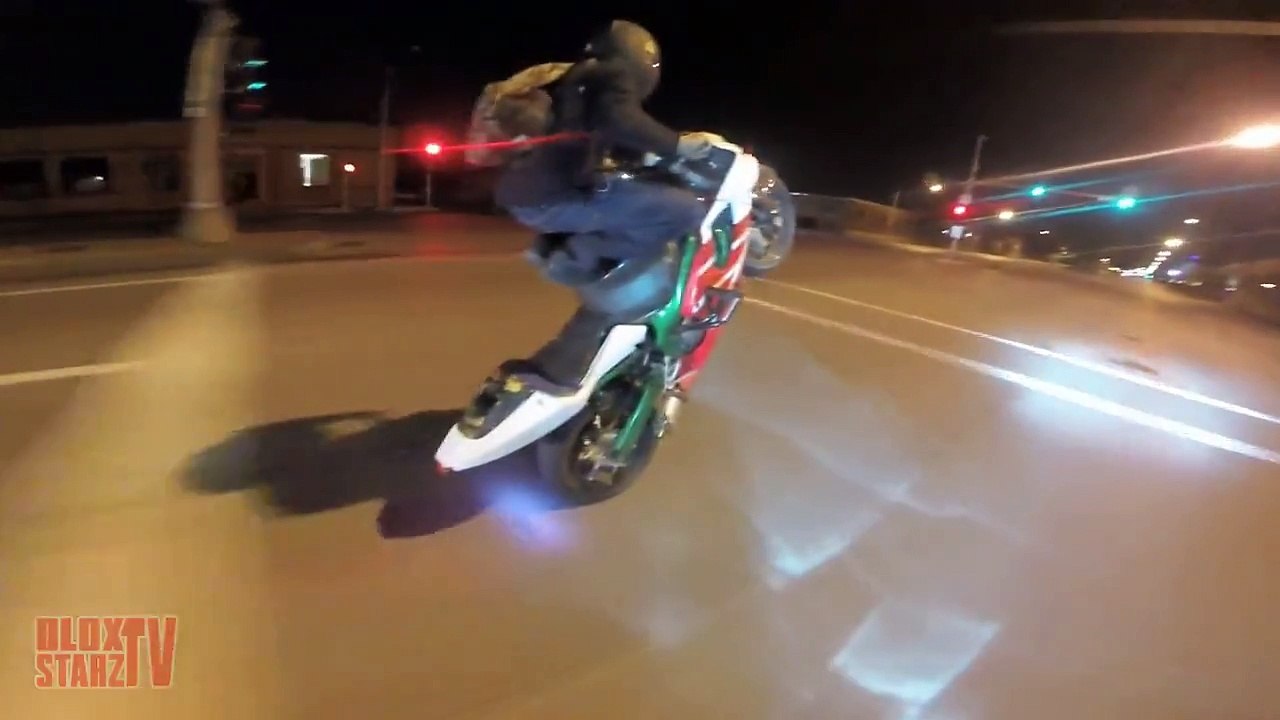 POLICE CHASE Motorcycles Messing With COPS WHEELIE Running From COP VS BIKE STUNTS Gets Aw