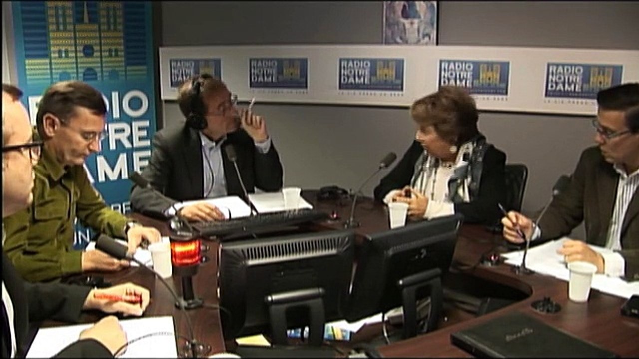 Face aux Chrétiens avec Corinne LEPAGE, avocate, ancienne ministre de l’écologie : "La France fait une erreur catastrophique en soutenant la filière nucléaire au au détriment du renouvelable"