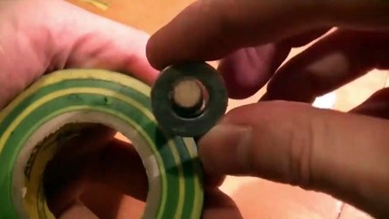 Amazingly Floating Spin..!! is this true? wow