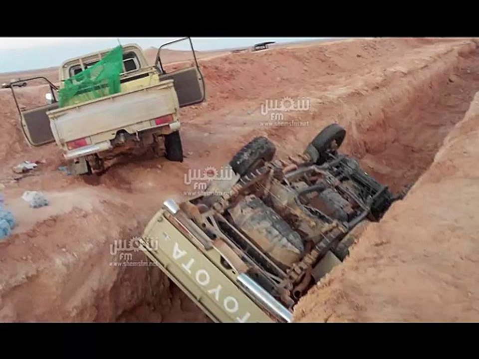 حصري بالصور : السيارات المفخخة التي اوقفها الجدار الحدودي العازل