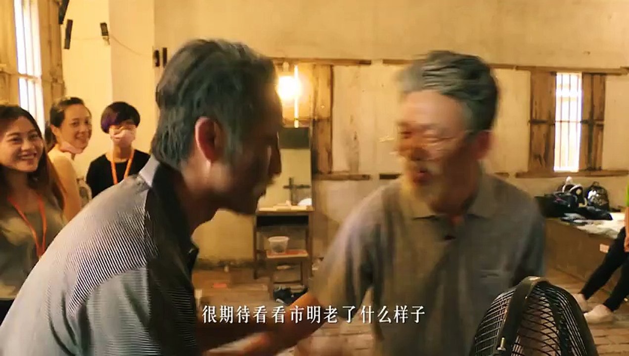 《爸爸去哪儿》第三季催泪夫妻篇：星妈囧爸相拥而泣