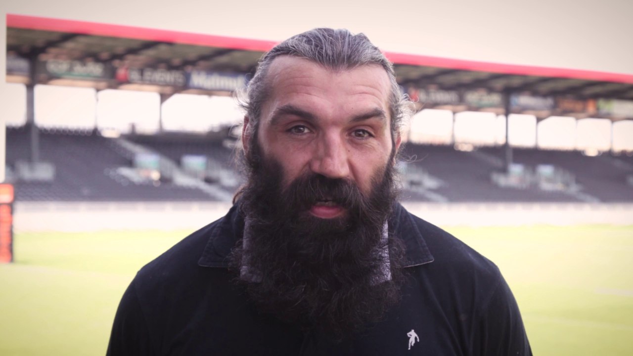 Chantez la Marseillaise pour soutenir le XV de France sur la Tribune des Bleus !