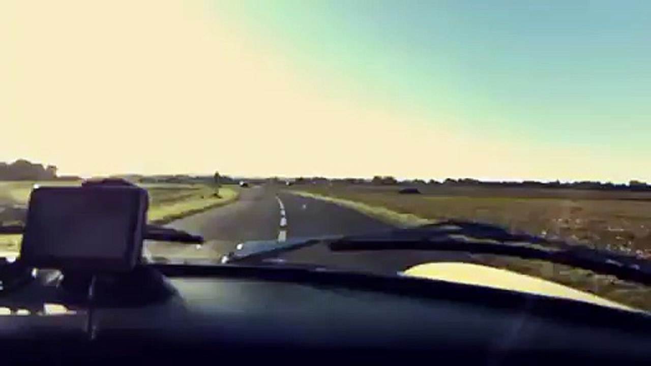 .............y m'a volé ma voiture ..............