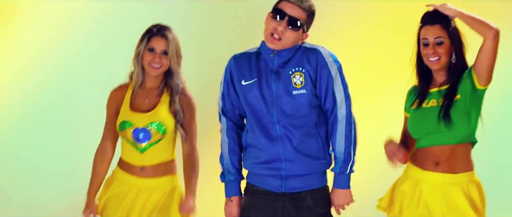 MC 2R - Atacante (Webclipe - KondZilla)