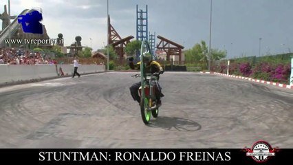 EXTREME MOTORBIKE STUNTS FREESTYLE
