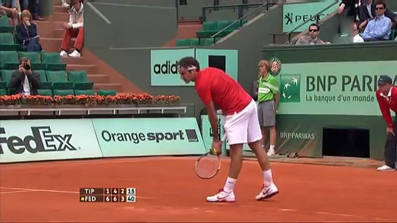 Federer and the ball boys