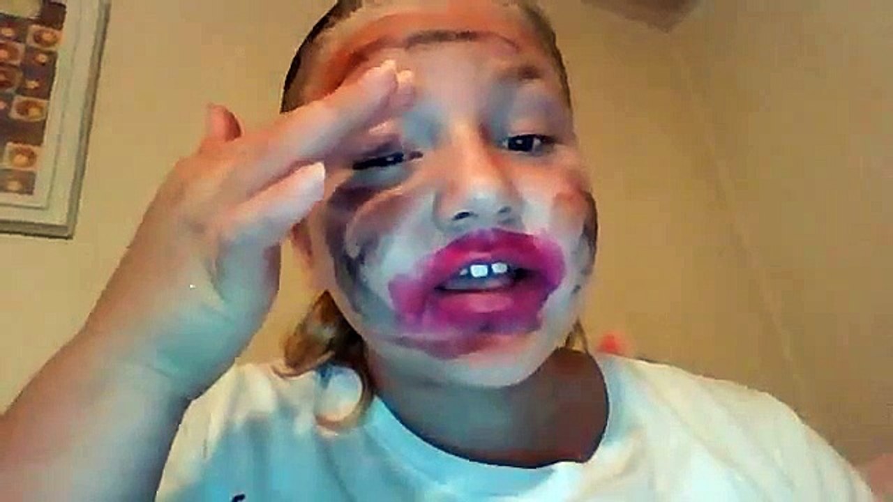 Makeup tutorial for any grade, looks GOOD