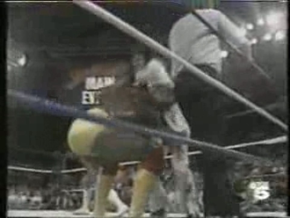 T5-90-hulk-pressing