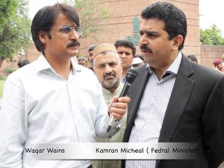 صحافی کا جمہوریت کیلئے کیا کردار ھے؟