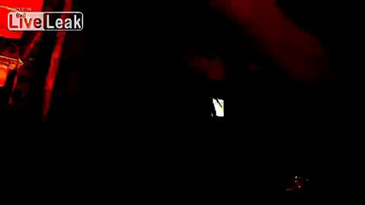 Woman goes into bar with google glass and thinks its ok.