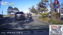 LiveLeak.com - Road Rage: Biker gets shock of his life when a roo gets out of SUV and attacks