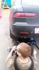 Egzoz Dumanına Maruz Kalan Şanssız Adam