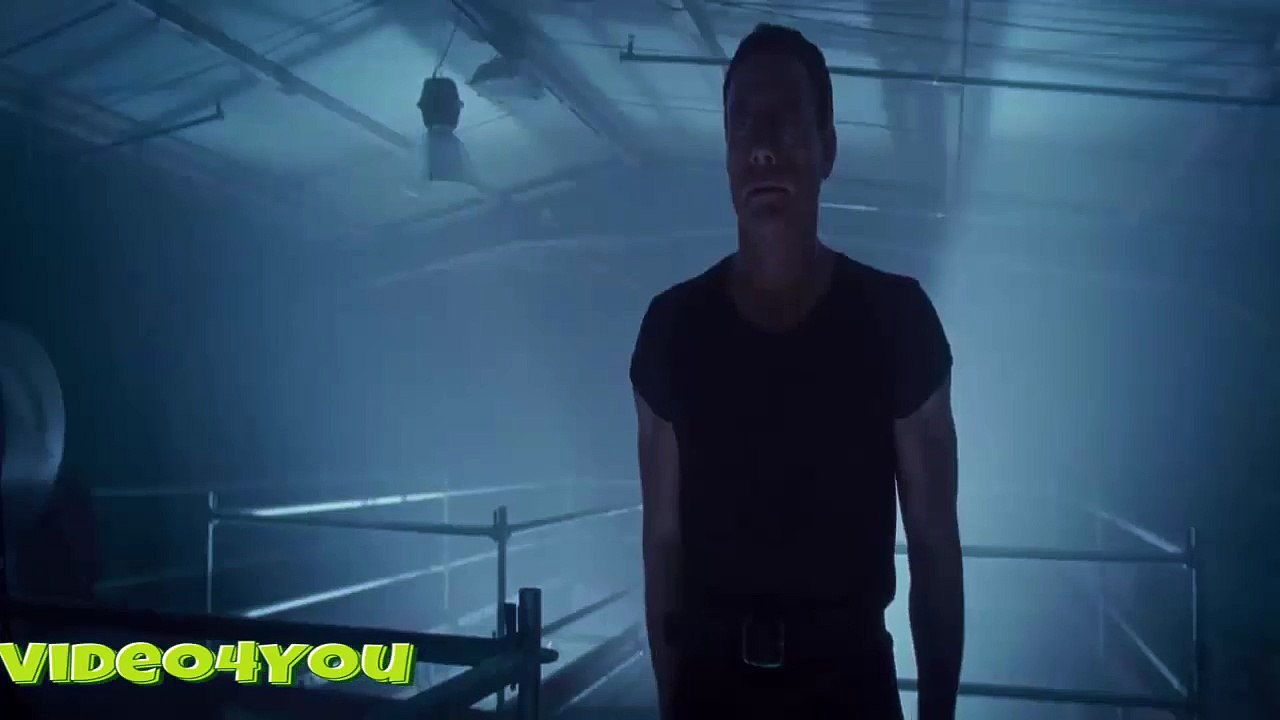 Sylvester Stallone vs Jean-Claude Van Damme--The Expendables 2--Video4You