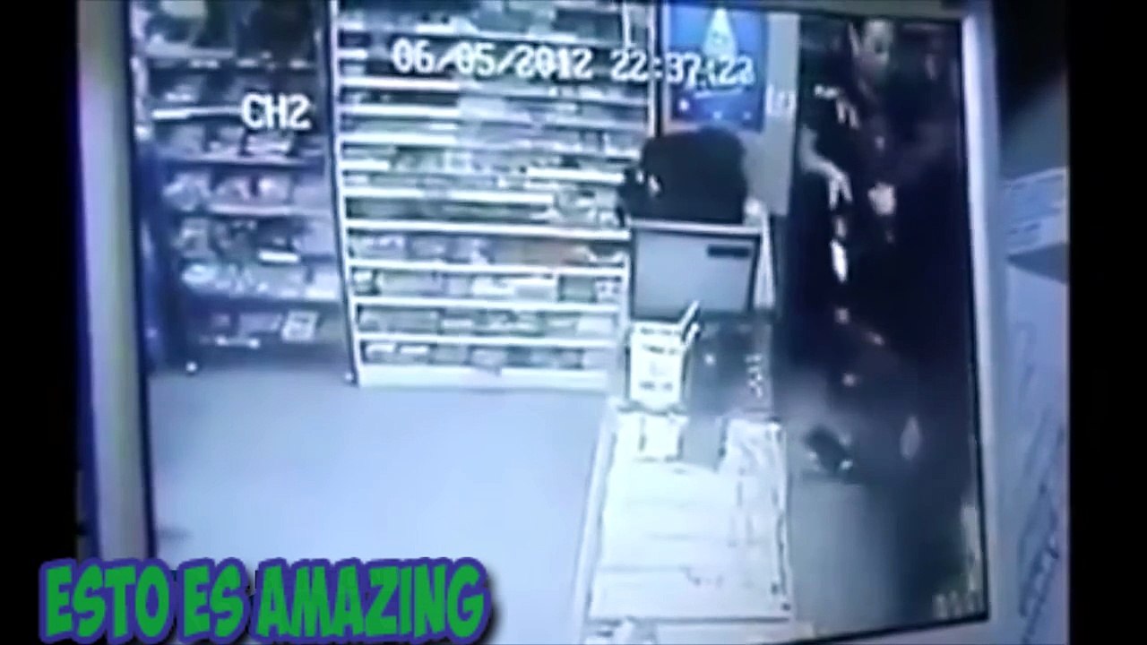 Intento De Robo Sale Mal Ladrones Golpeados 2015